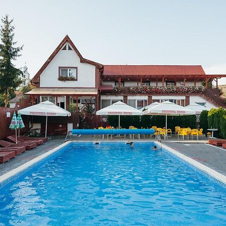 Pensiunea Nemes Panzio Acatari Exterior foto