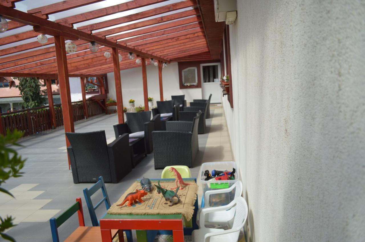 Pensiunea Nemes Panzio Acatari Exterior foto